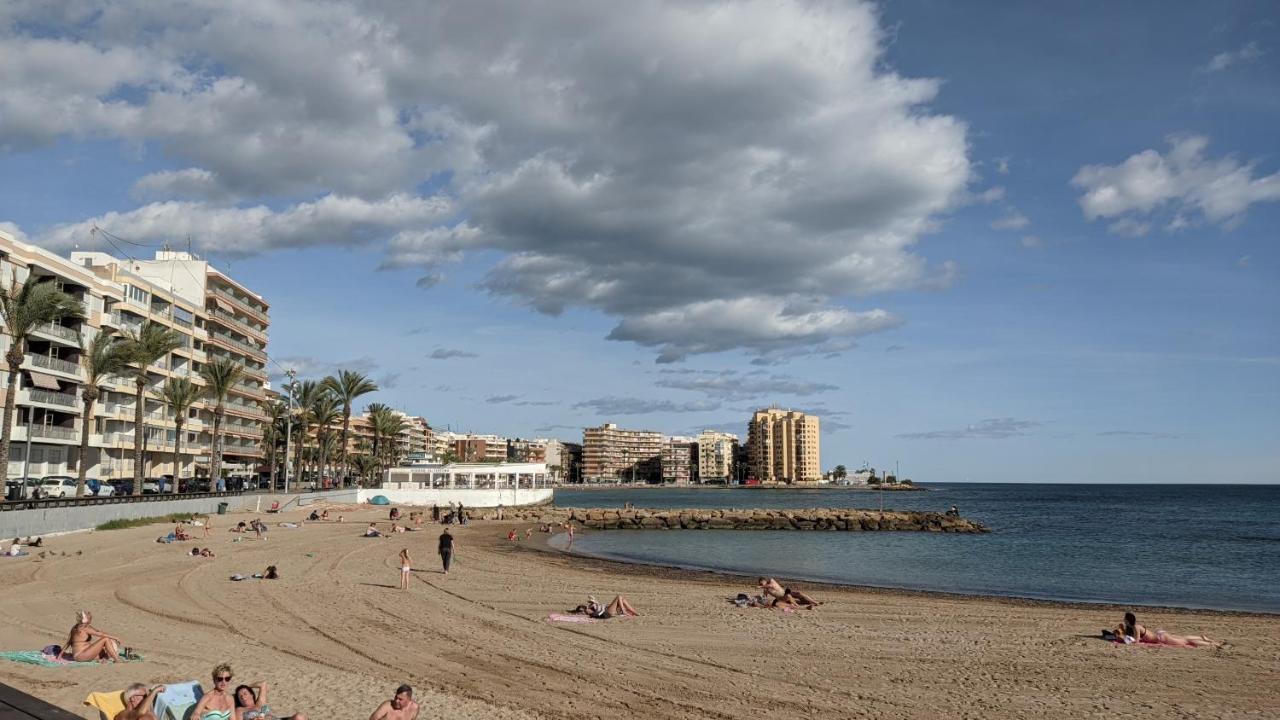 Top Floor Torrevieja Center Apartment Екстериор снимка